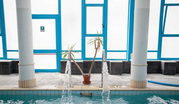 Hotel Alexander Palace Abano Terme Exterior photo